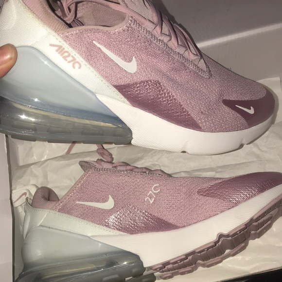 Shoes - Picture 2 of 4